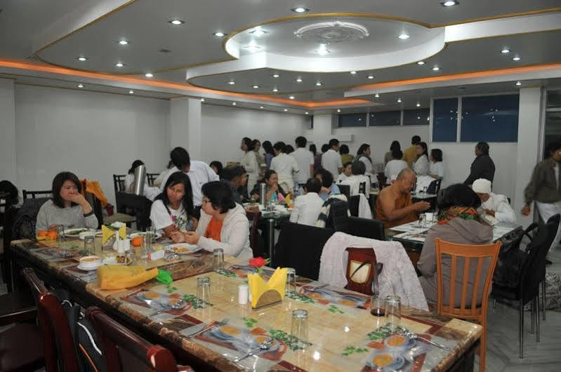 Hotel Thai International Bodh Gaya Luaran gambar